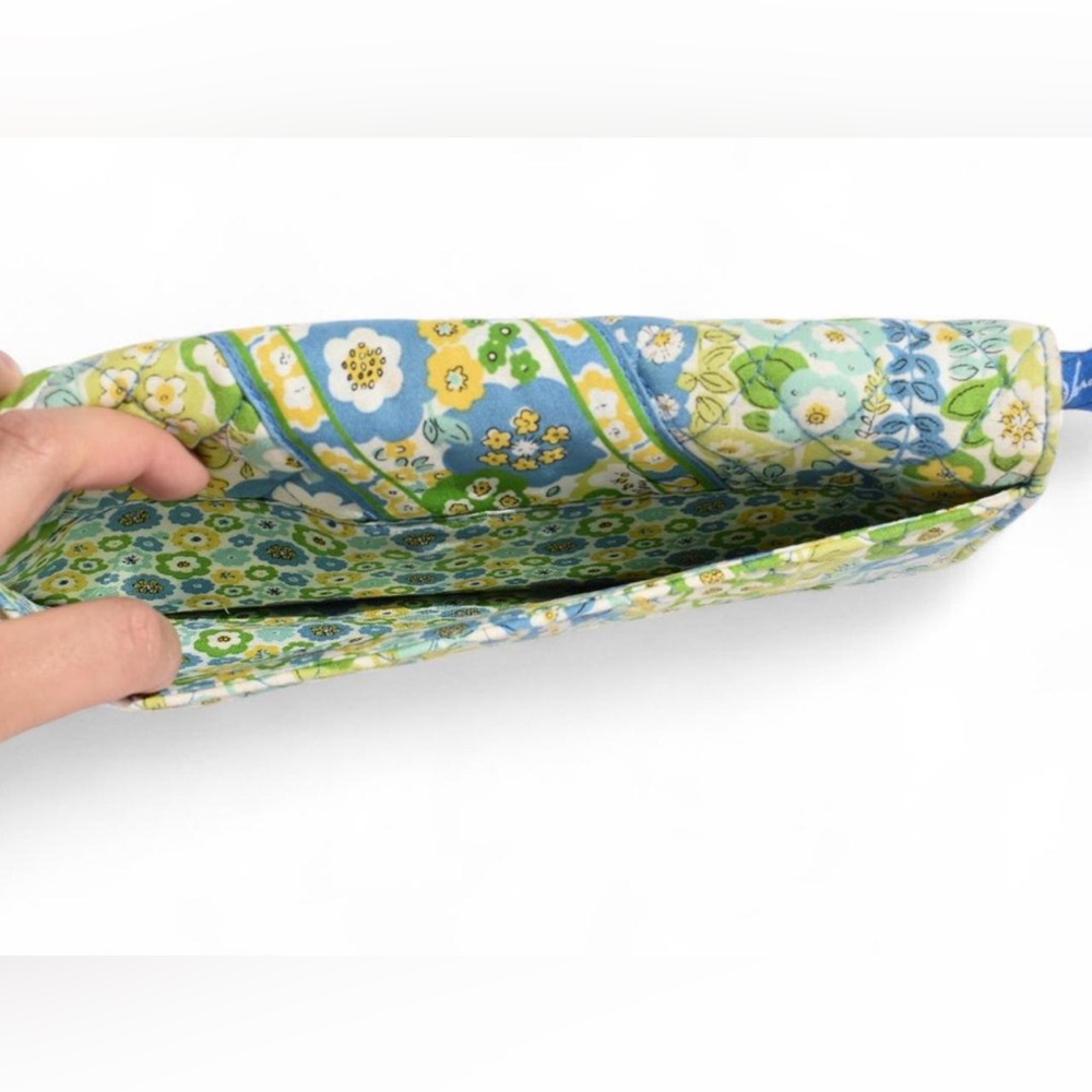 Vera Bradley Travel Wallet English Meadow Blue and Yellow Floral - Picture 5 of 10